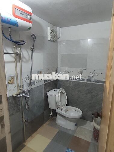 Phòng trọ gác xép vskk chính chủ đường Trương Định cách khu BKX 2,5km