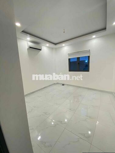 SIÊU HOT NHÀ MỚI TRẮNG TINH LUNG LINH - CÓ THANG MÁY - 6 PHÒNG - 7 WC