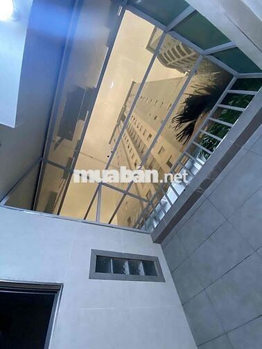 SIÊU HOT NHÀ MỚI TRẮNG TINH LUNG LINH - CÓ THANG MÁY - 6 PHÒNG - 7 WC