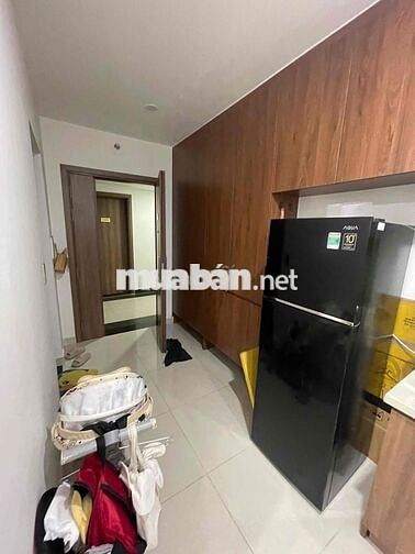 13.03 cho thuê view sông, nội thất cơ bản nhà mới nhận còn rất mới
