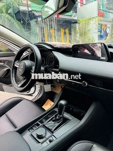 Mazda 3 1.5Luxury 2022 - chạy chuẩn 36.000km