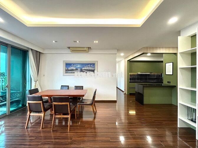 Cho thuê Căn hộ The View Quận 7, 3 phòng, nội thất gỗ, 148m2, Giá 35tr