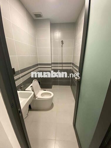 SIÊU HOT NHÀ MỚI TRẮNG TINH LUNG LINH - CÓ THANG MÁY - 6 PHÒNG - 7 WC