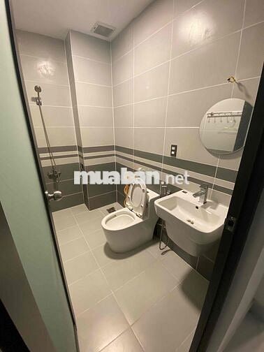 SIÊU HOT NHÀ MỚI TRẮNG TINH LUNG LINH - CÓ THANG MÁY - 6 PHÒNG - 7 WC