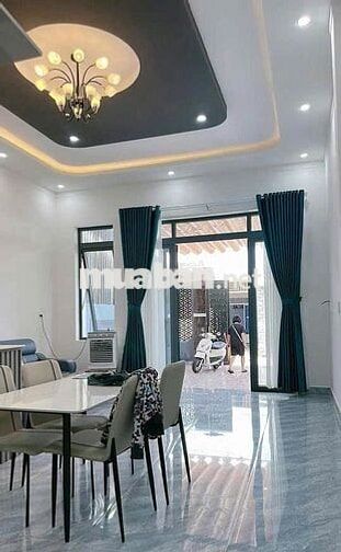 bán căn cấp 4, 2 phòng ngủ, 1wc, sổ hồng riêng thổ cư full