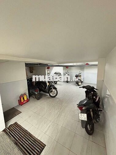 Studio Cửa Sổ Trời Đầy Đủ Nội Thất, Thang Máy, Hầm Xe