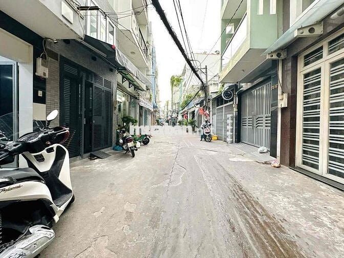💥PHỐ ẨM THỰC PHAN XÍCH LONG🔥CHỈ 7 TỶ🔥3 TẦNG🔥6,8x9🔥4PN - 3WC🔥