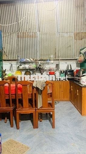 BÁN ĐẤT TẶNG NHÀ XƯỞNG- 128M2-GIÁ CHỈ 2TỶ 500-GẦN CHỢ VĨNH LỘC B
