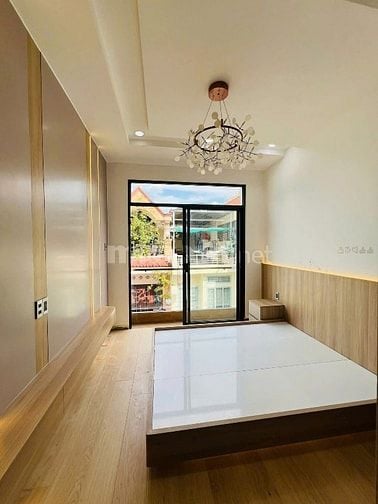 Nhà đẹp nhất Quận 10 Đồng Nai giao Tô Hiến Thành DTSD120m2 12 tỷ KD