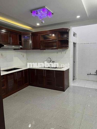 Nhà mặt kinh doanh tốt, Khu dân cư đông đúc, An ninh