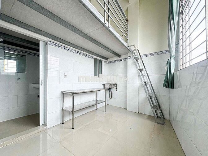 🌿CHO THUÊ PHÒNG TRỌ CÓ GÁC CAO 1M8 - THANG MÁY BẢO VỆ - TRƯỜNG CHINH