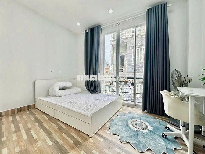 Cho Thuê Nhà Mới 3PN 4WC Nội Thất Đầy Đủ Bình Thạnh
