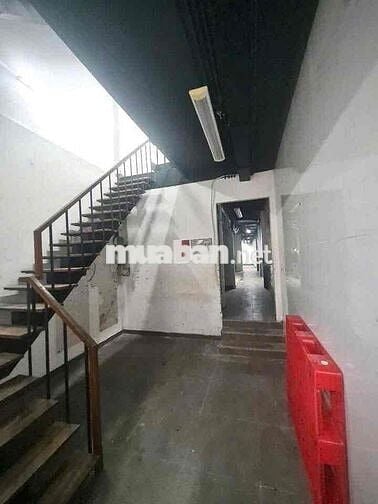 CHO THUÊ NHÀ MẶT TIỀN ,THANG MÁY,3 LẦU SUÔT,HỒ TỤNG MẬU,Q1