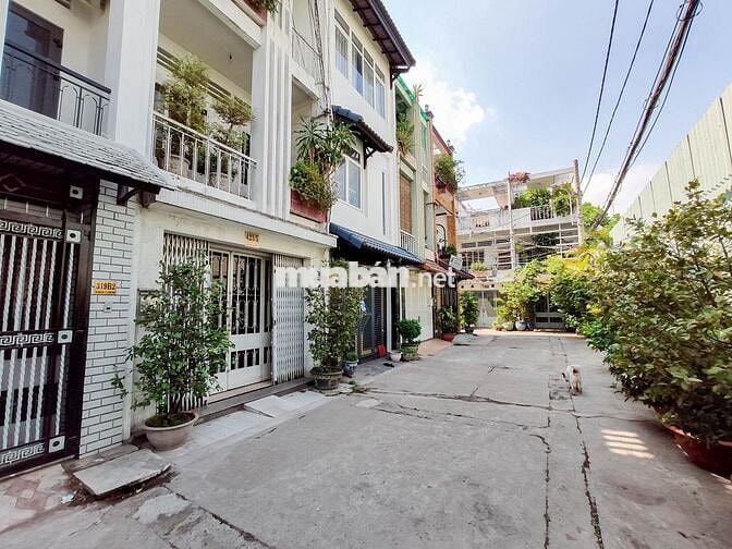 Nhà phố hẻm xe hơi, an ninh tốt