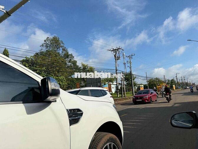 Mặt tiền DT765 ngay ngã tư Sông Ray, cách sân bay Long Thành 20km