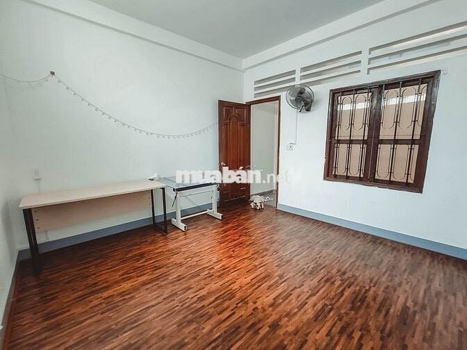 Nhà phố hẻm xe hơi, an ninh tốt