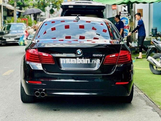 BMW 520i Model 2016
