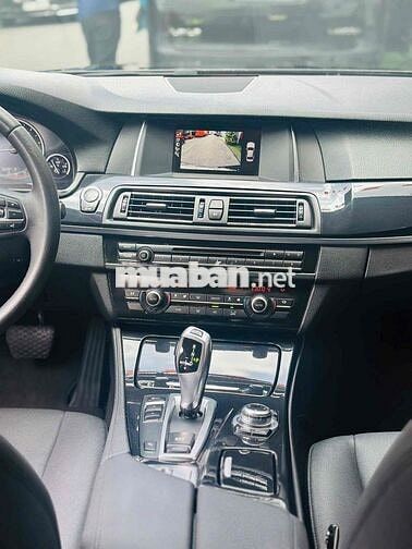 BMW 520i Model 2016