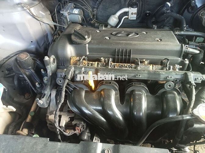 Hyundai Accent 2012 1.4 MT - 13 km
