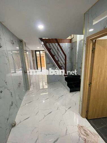 QUẬN11,ĐƯỜNG 100 BÌNH THỚI, HẺM 3M THÔNG,3TẦNG,4PN,(3 x 8m),3 TỶ88