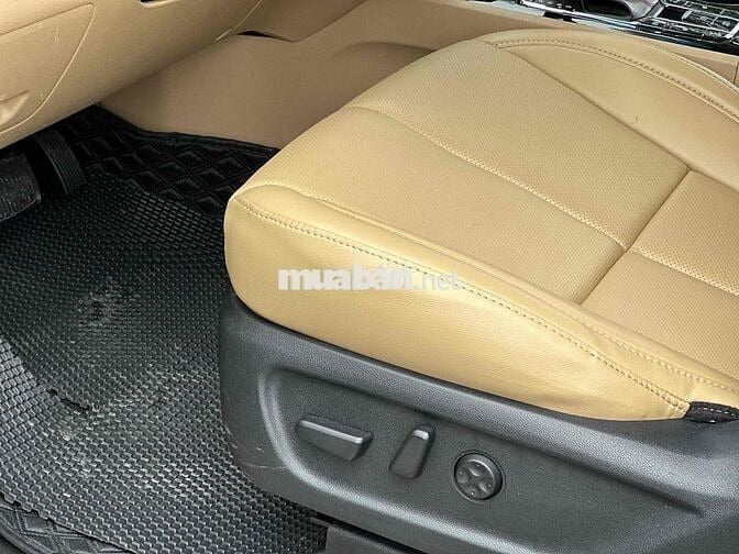 Kia Sedona 2019 2.2 DAT Luxury - 97000 km