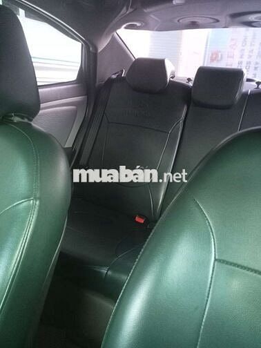 Hyundai Accent 2012 1.4 MT - 13 km