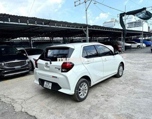 WIGO 2023AT LƯỚT 6.000km XE NHƯ MỚI 99% RẤT ĐẸP