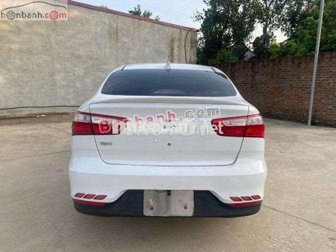 Kia Rio 1.4 AT 2015