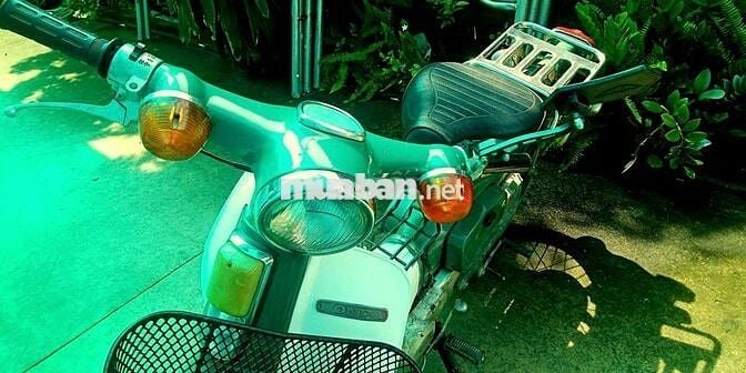 BÁN XE CUB 50 - KHÁ TỐT CHO CÁC BÉ ĐI HỌC.
