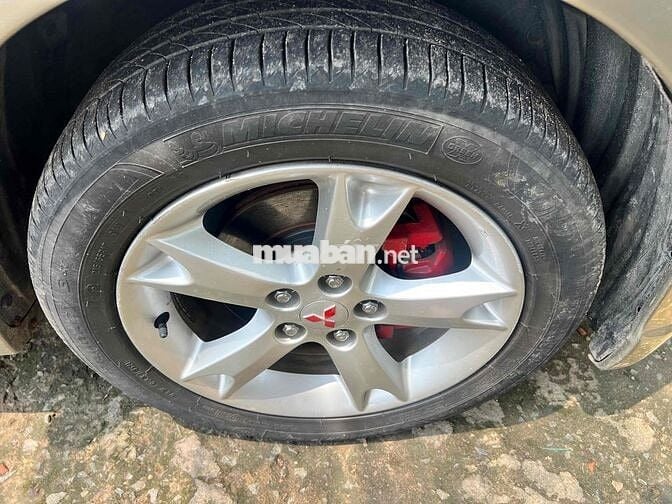 Mitsubishi Grandis 2009 2.4 Mivec - 115000 km