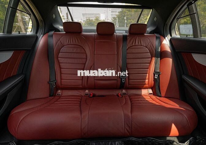 Hàng hiếm C300 AMG 2018 Trắng đỏ đồ chơi nhiều