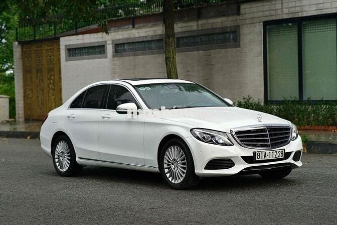 Mercedes C250 Exclusive model 2017 xe zin 1 chủ