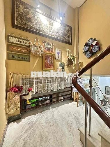 Nhà Mặt Tiền Nguyễn Hữu Cầu Trung Chánh Hóc Môn
