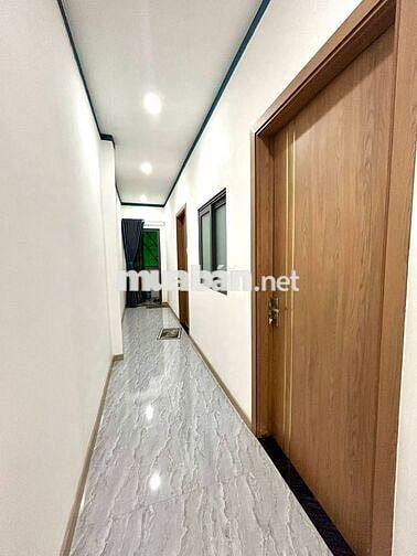 Nhà 3 phòng ngủ Bình Dương, thổ cư 75m², đường ô tô, giá 3.7 tỷ