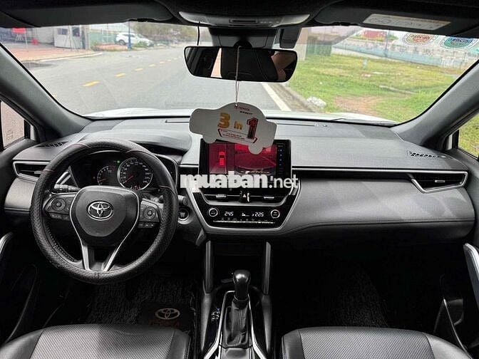Toyota Corolla Cross 2020 1.8V -5 chỗ gầm cao LƯỚT