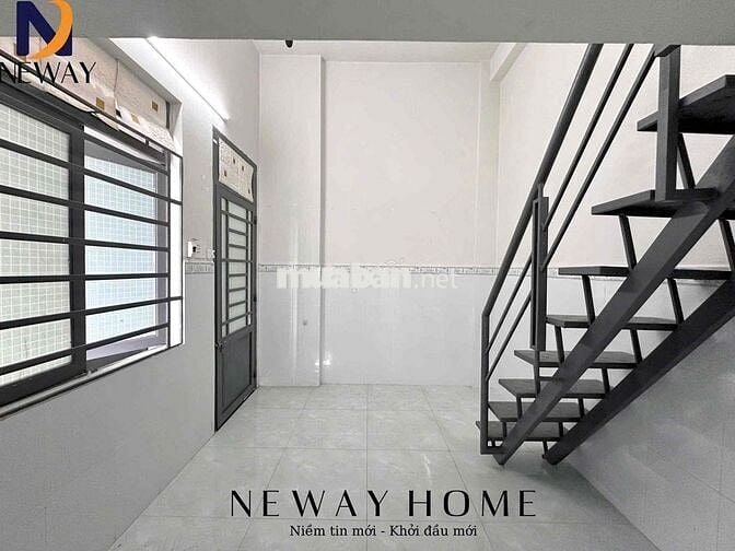 SÁT VÁCH ĐẠI HỌC CÔNG THƯƠNG, PHÒNG RỘNG GÁC CAO,THOÁNG MÁT Đ.ĐỖ NHUẬN
