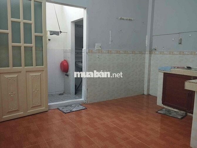 Nhà Nguyên Căn gần ngã 4 Nguyễn Bình x Lê Văn Lương
