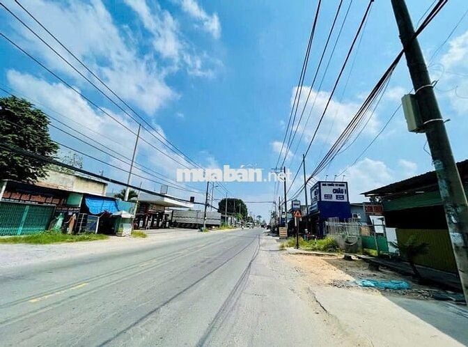 Đất mặt tiền chợ Việt Kiều Củ Chi. Chịu Lỗ 100 Triệu 130m2 Giá 400Tr