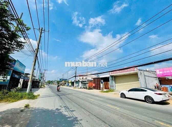 Đất mặt tiền chợ Việt Kiều Củ Chi. Chịu Lỗ 100 Triệu 130m2 Giá 400Tr