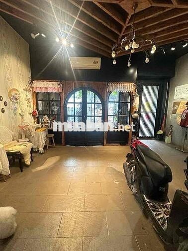 Nhà Mặt Tiền Nguyễn Hữu Cầu Trung Chánh Hóc Môn