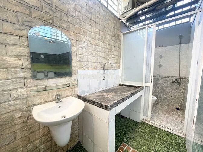 Đúng hình đúng giá siêu rộng bếp lớn gian sau Rẻ Thoáng Đẹp