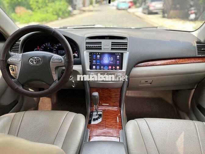 Toyota Camry 2009 - 110000 km