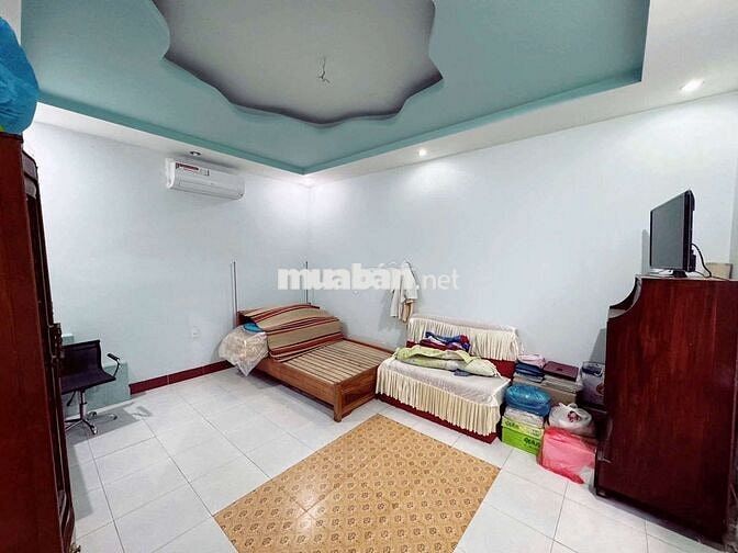 Bán nhà 2 mặt kiệt oto 6m Duy Tân - Đà Nẵng
