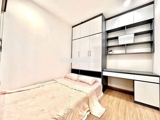 BÁN căn 2PN 1VS full nội thất, view siêu thoáng giá chỉ còn 3.5 tỷ
