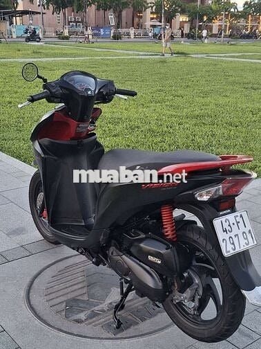 Vision Đen Mù . Biển 43 Máy móc rin êm