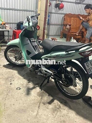Xe ít ik cần bán lại wave 50 xe còn khá mới máy im