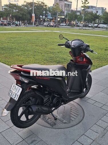 Vision Đen Mù . Biển 43 Máy móc rin êm