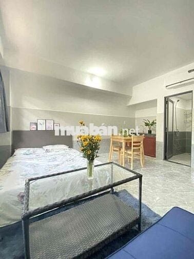 Studio Ban công - 30m2 - Full Nội Thất - Thang Máy -Cộng Hoà-Tân Bình
