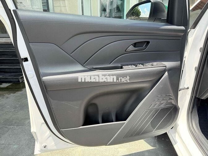 Hyundai Stargazer 2022 số tự động nhập indo