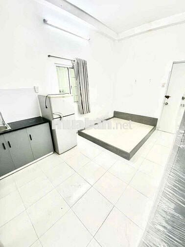 STUDIO FULL NỘI THẤT, BANCOL GIÁ RẺ GẦN CẦU CHỮ Y ĐI QUẬN 5,1,3